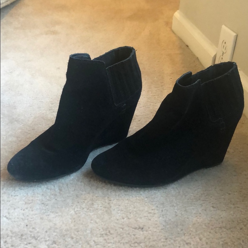 Dolce Vita Black Suede Booties
